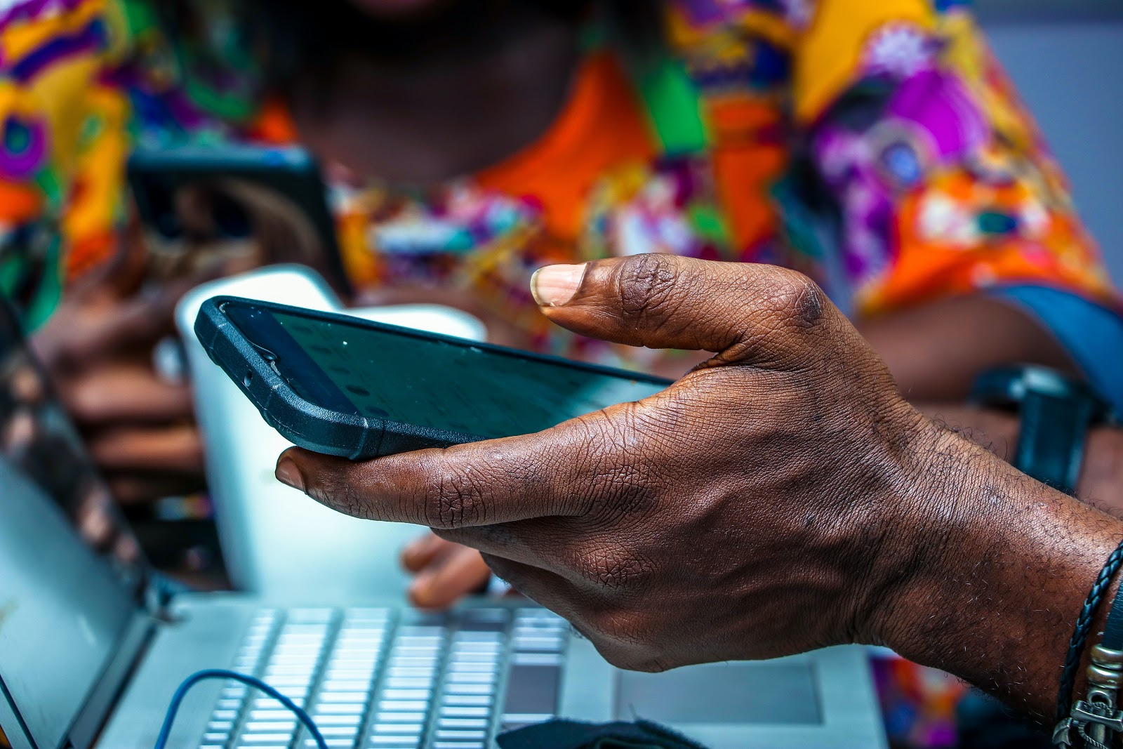 Nigeria a 60: 7  Nigerians Share Their Favourite Piece Of Technology And Reasons For Their Choice
